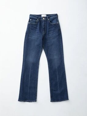 Tu es mon TRESOR The Amythyst Mid Rise Flare Jeans - 25 - EUC